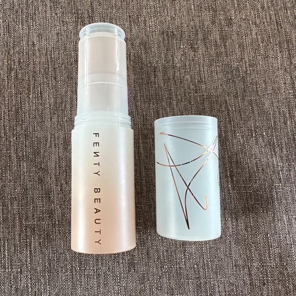 FENTY BEAUTY EAZE DROP BLUR & SMOOTH TINT STICK 7 - Picture 2 of 8